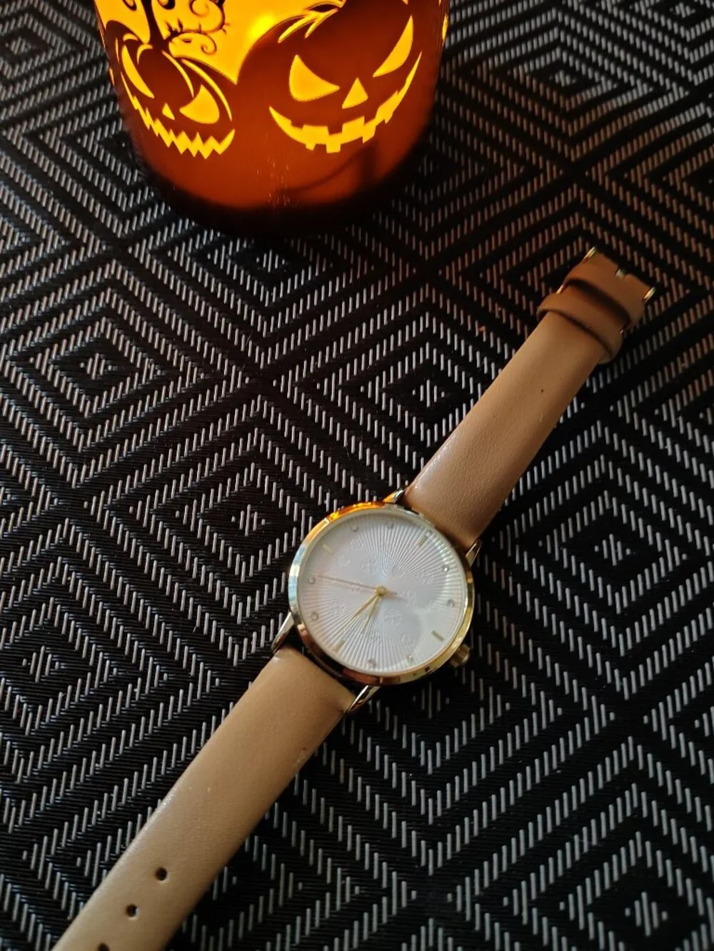 LADIES WATCH